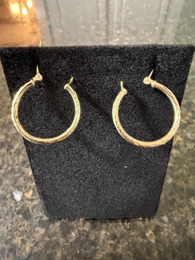 10k Gold Textured Hoop Earrings