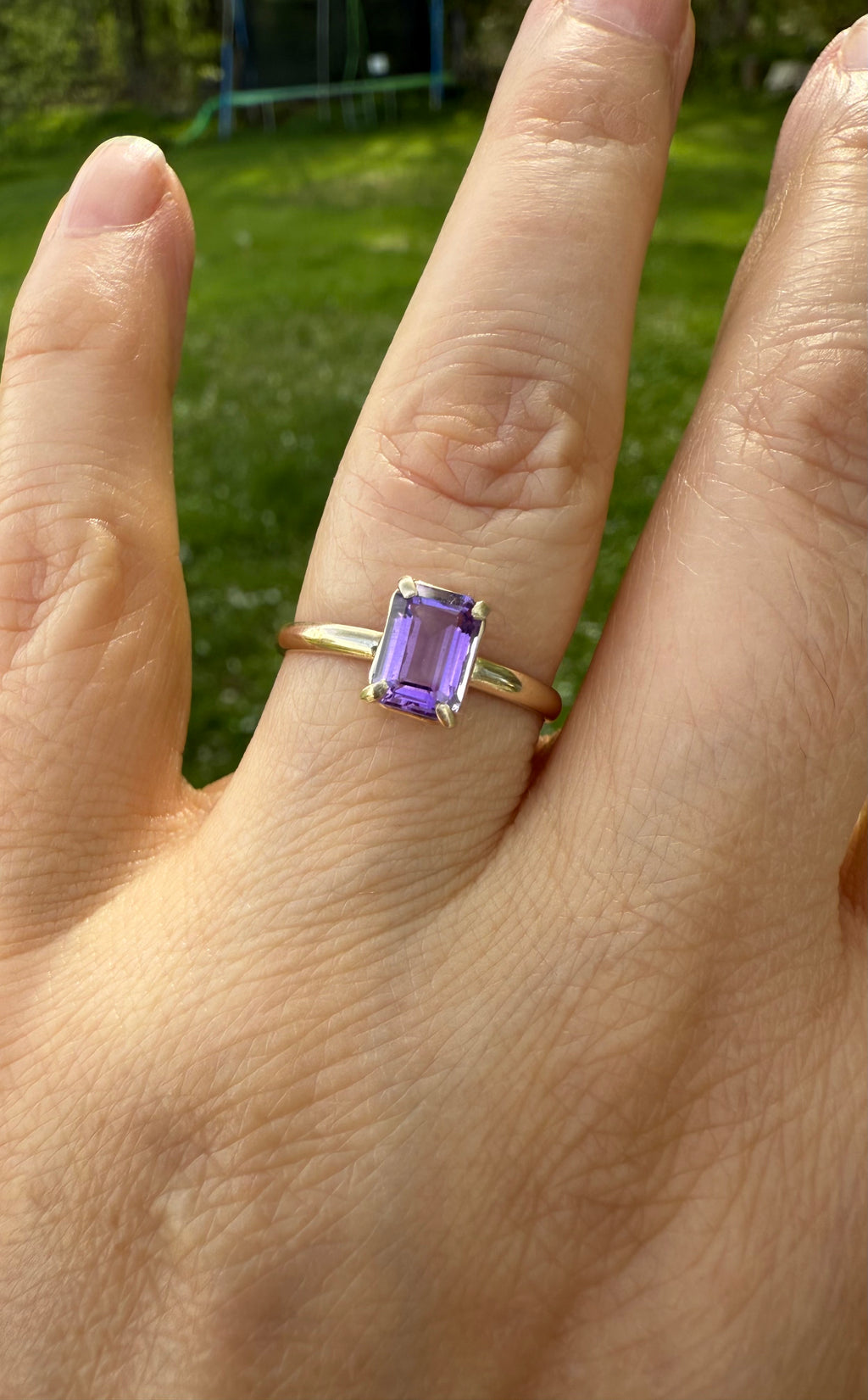 14k Yellow Gold Amethyst Ring