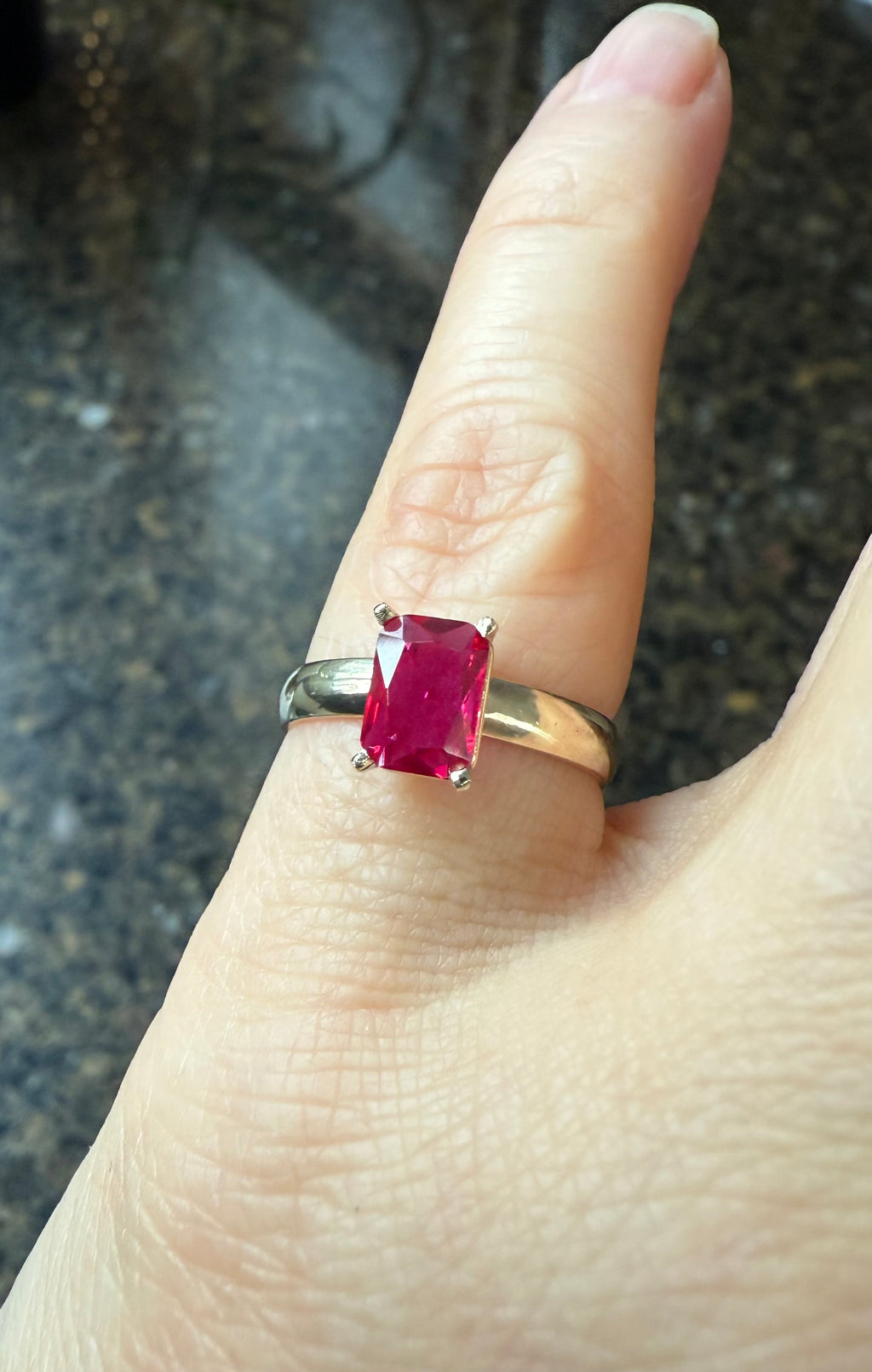 14k Yellow Gold Natural Ruby Ring