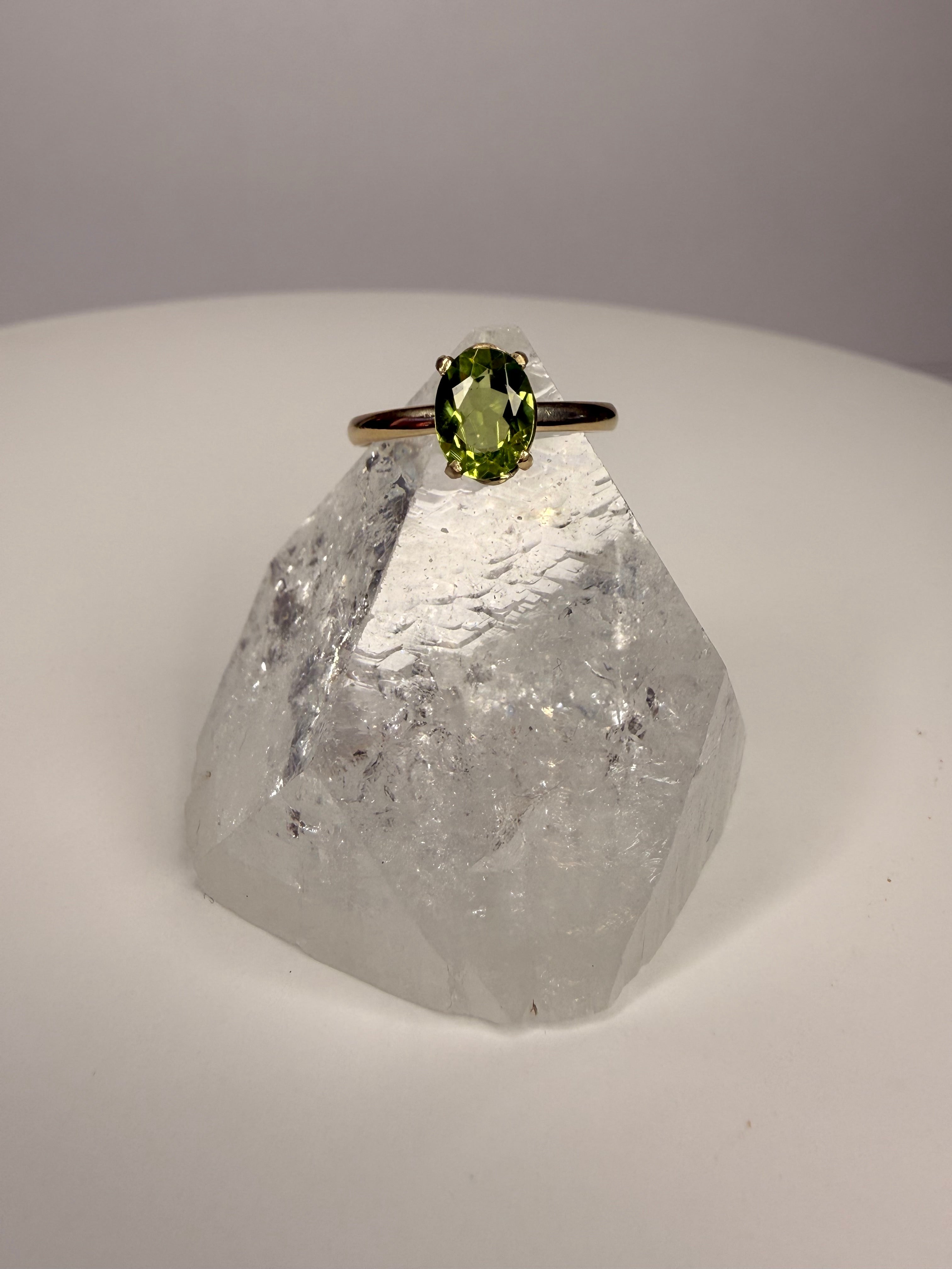 14k Yellow Gold Peridot Ring