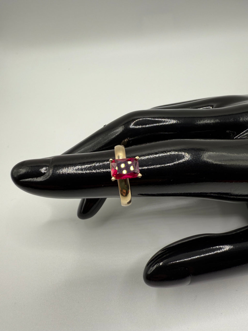 14k Yellow Gold Natural Ruby Ring