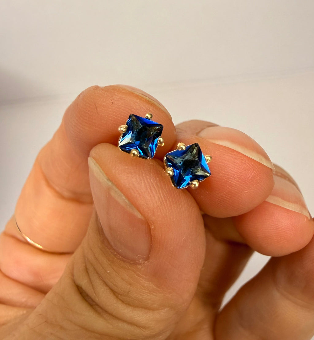 10k Yellow Gold Natural Princess Cut Sapphire Earrings