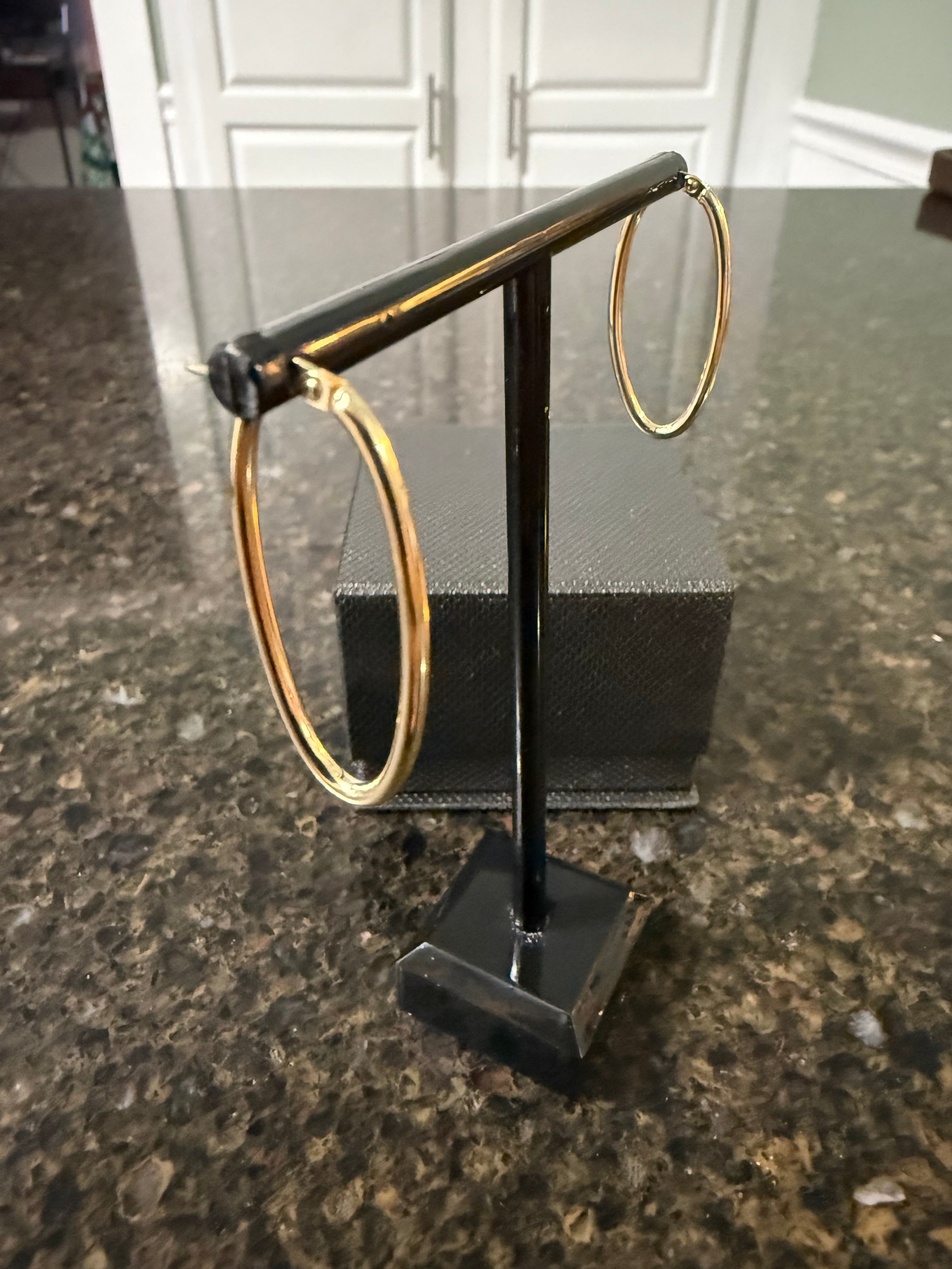 14K Yellow Gold Elongated Oval Tube 35mm Hoop Earrings