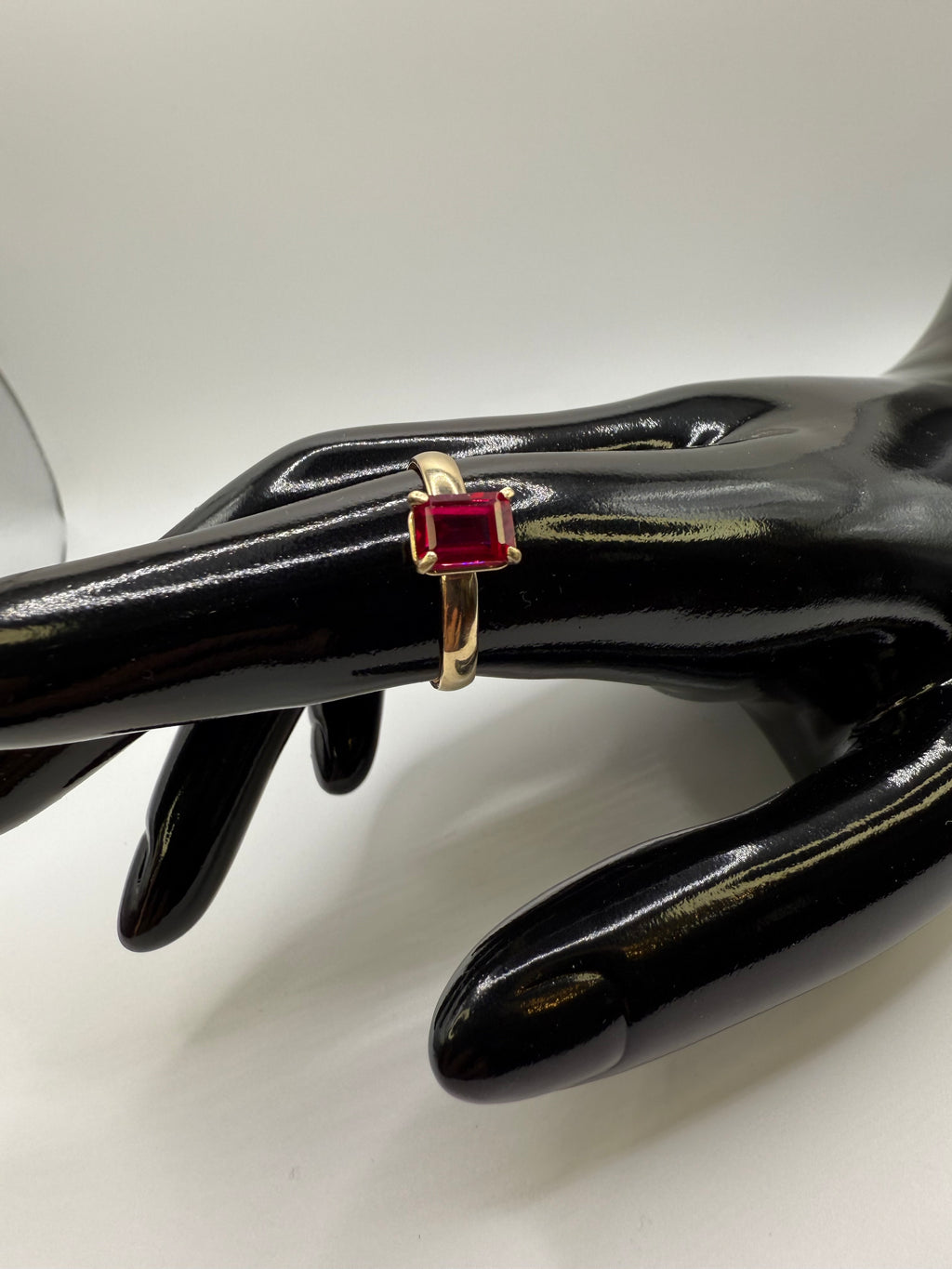 14k Yellow Gold Natural Ruby Ring