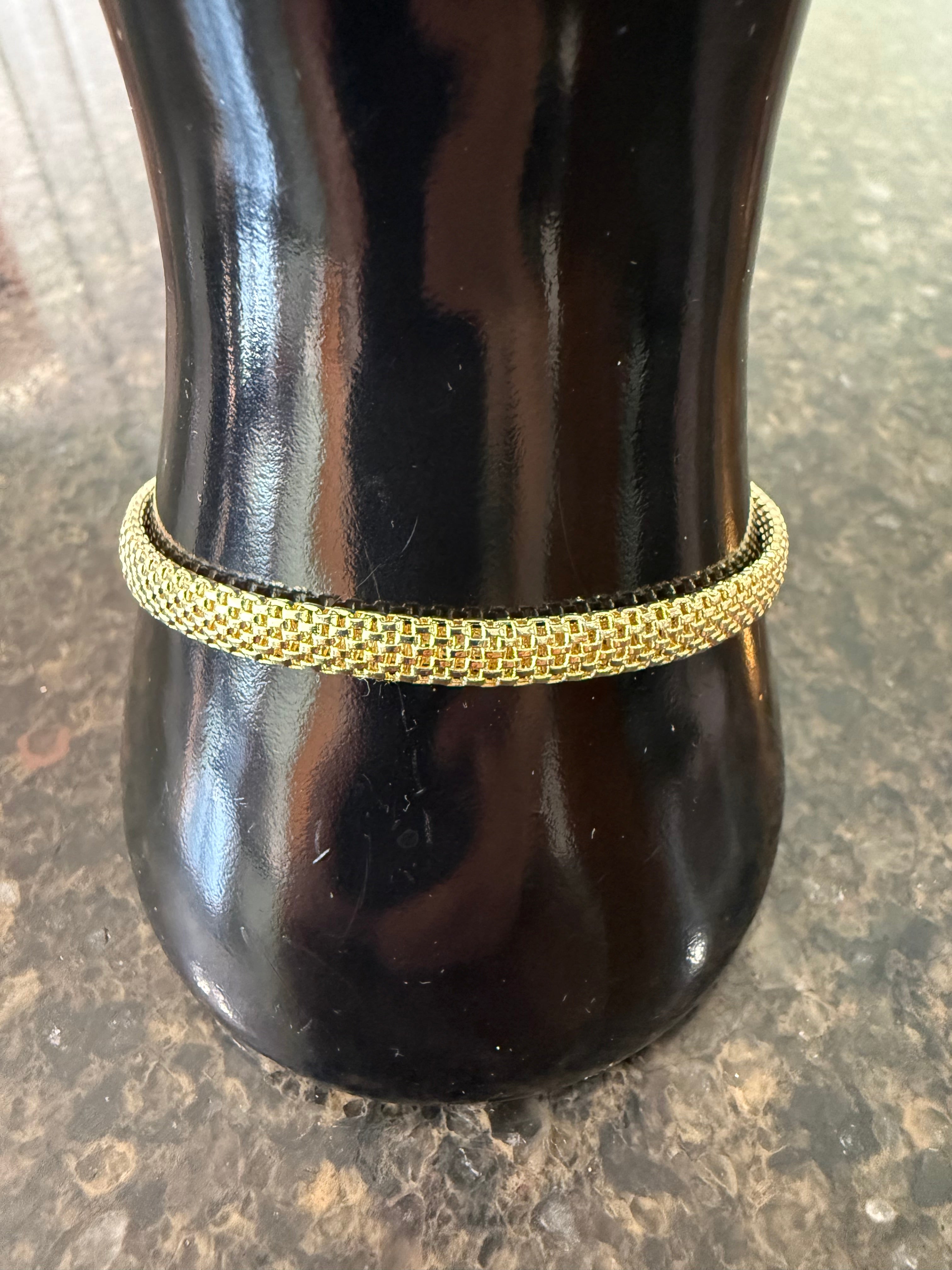 14k Yellow Gold Mesh Bracelet