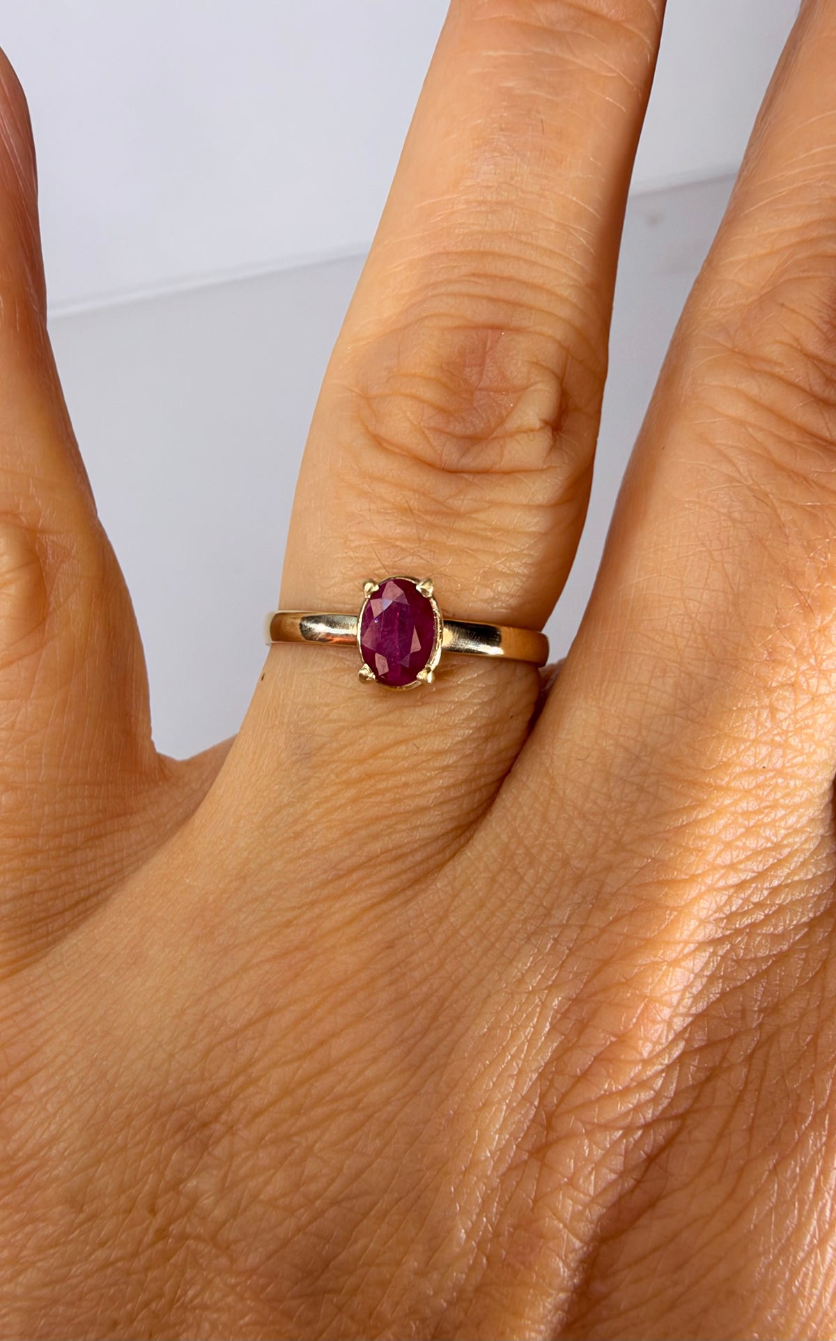 14k Yellow Gold Natural Oval Ruby Ring