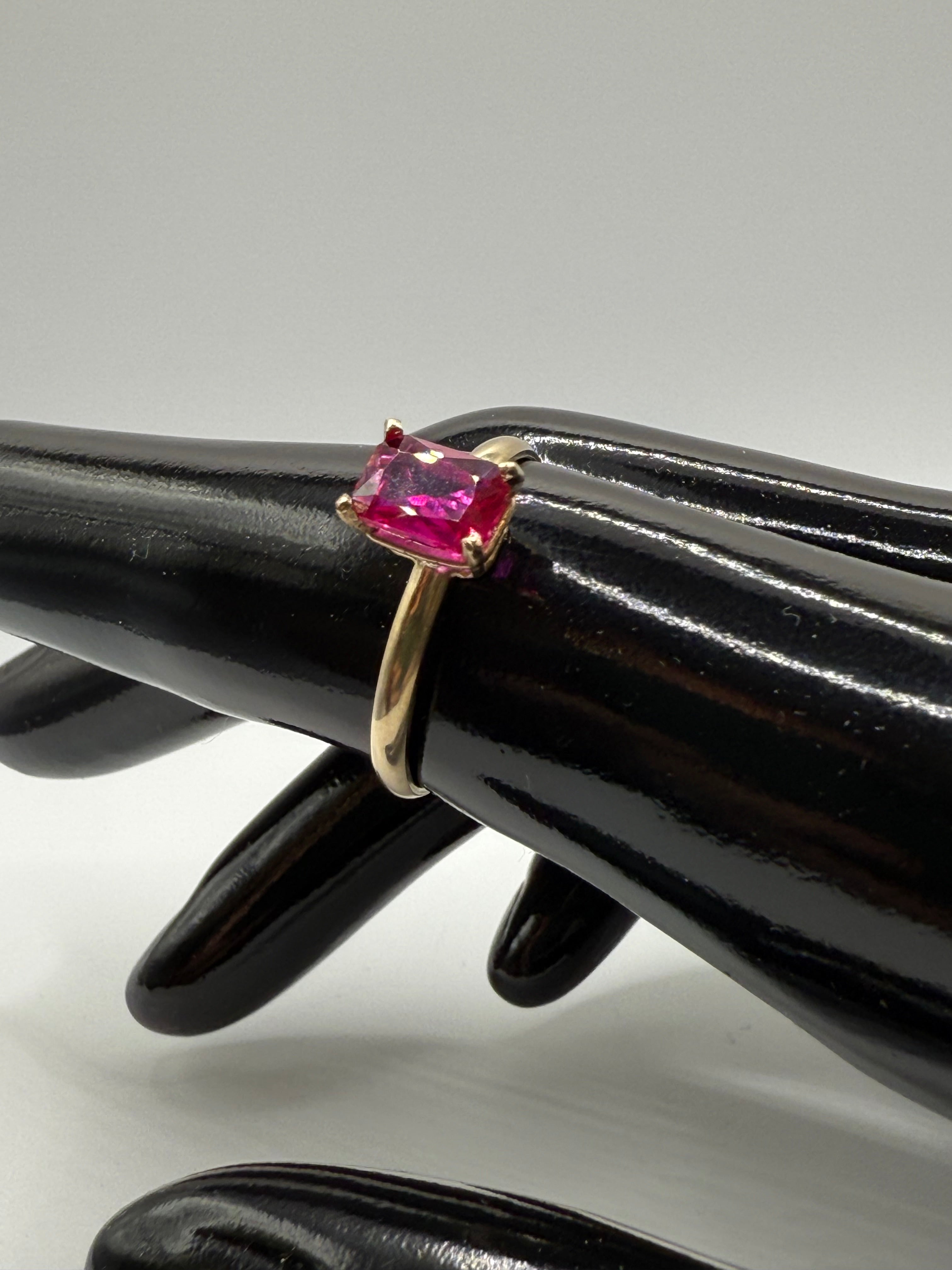 14k Yellow Gold Natural Ruby Ring