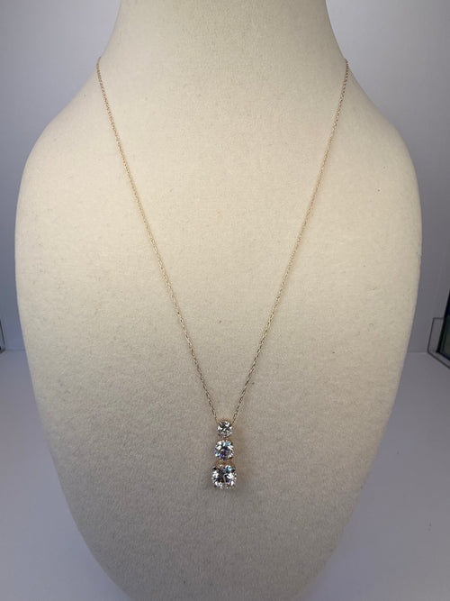 10k Yellow Gold 3 Stone Cubic Zirconia Necklace