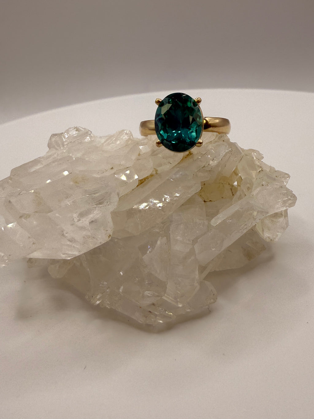 14k Yellow Gold Natural Bi-Colored Blue/Green Sapphire Ring