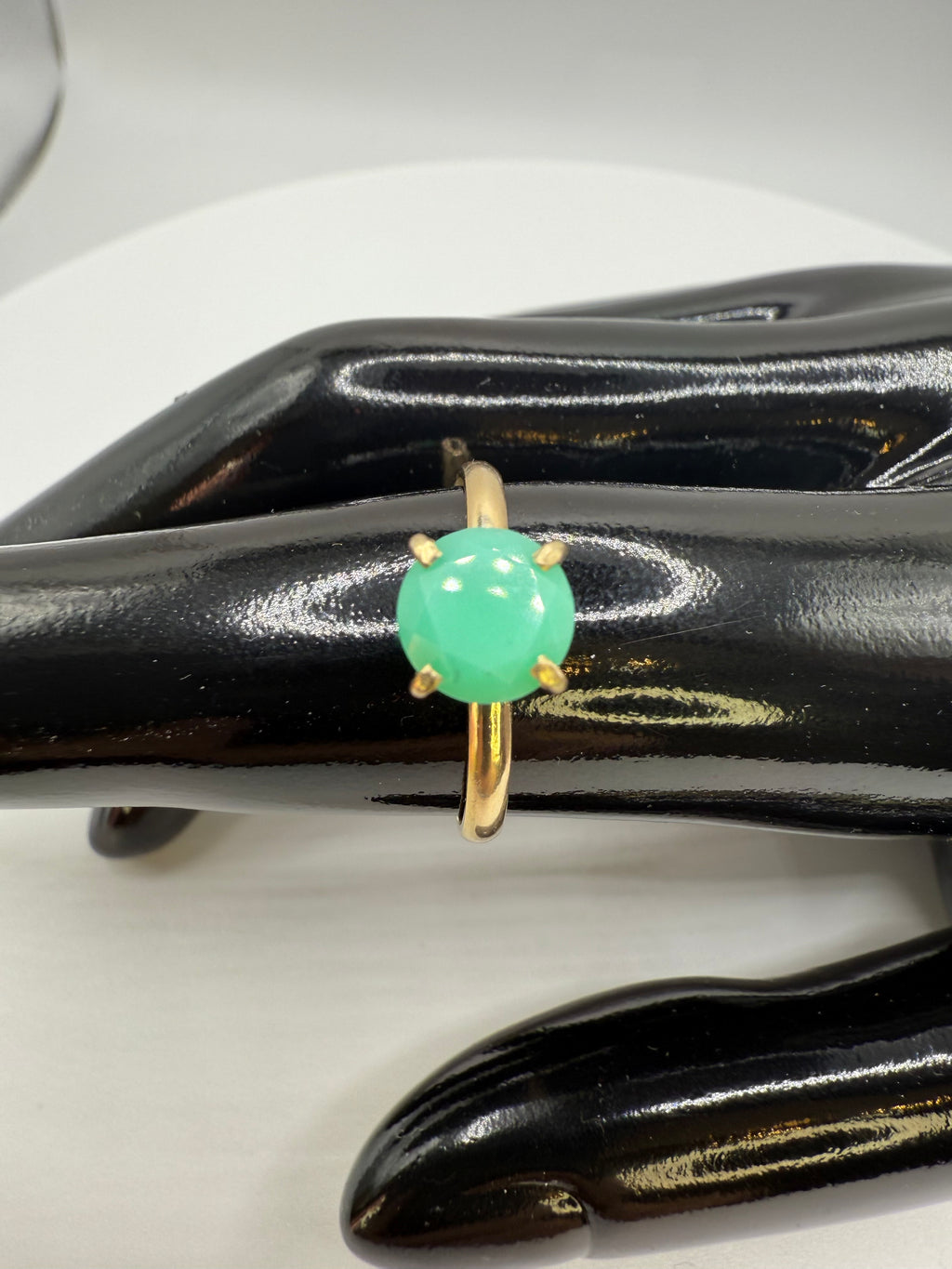14k Yellow Gold Chrysoprase Ring