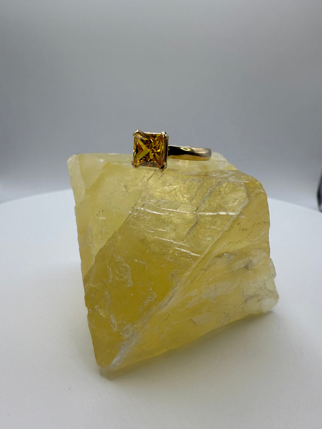14k Yellow Gold Ceylon Yellow Sapphire Princess Cut Ring