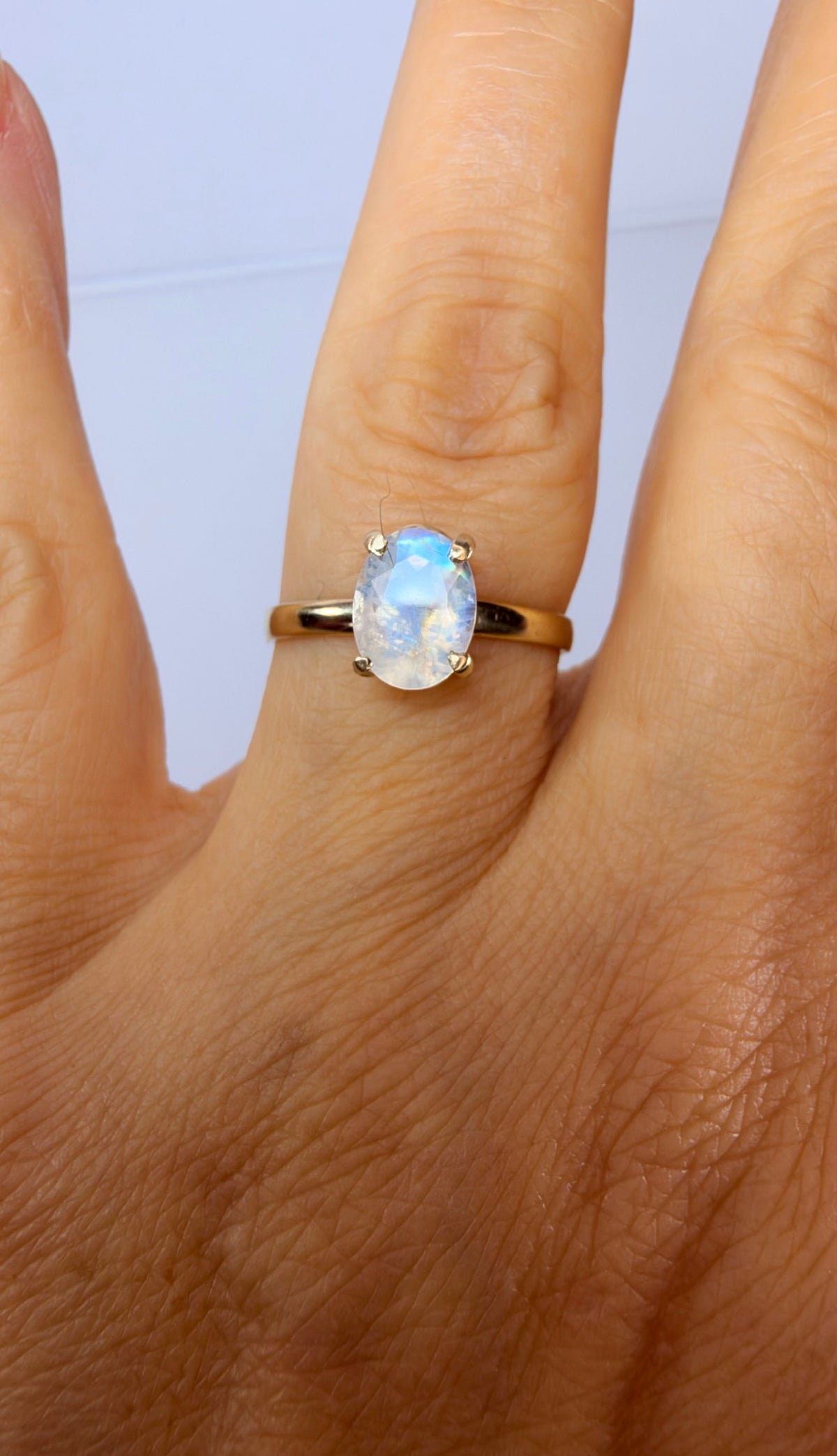 14K Yellow Gold Natural Oval Moonstone Ring