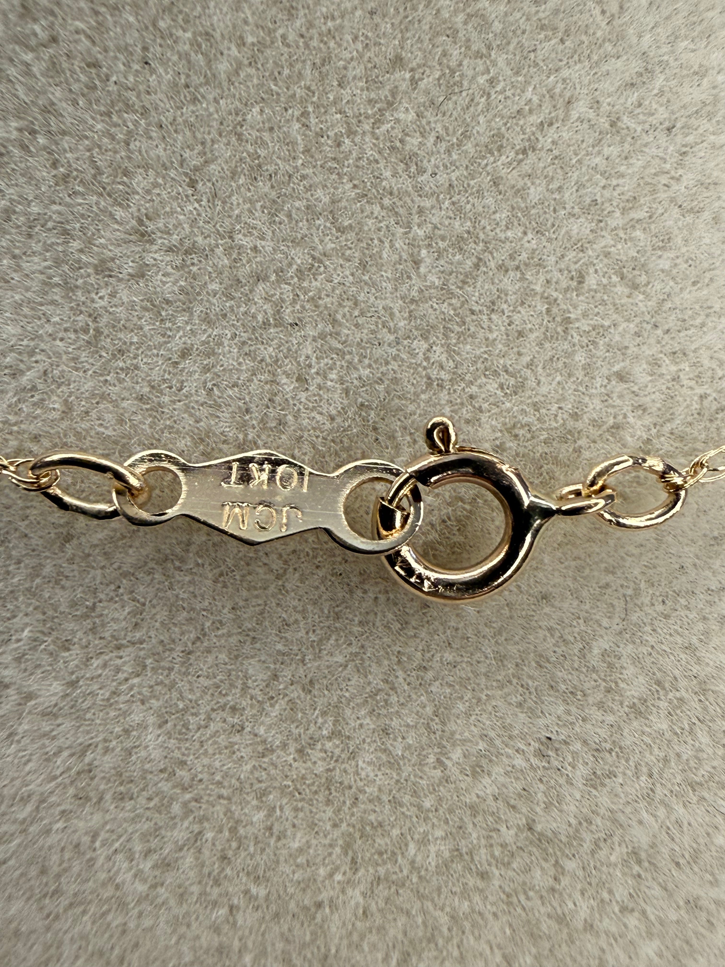 10k Yellow Gold 3 Stone Cubic Zirconia Necklace