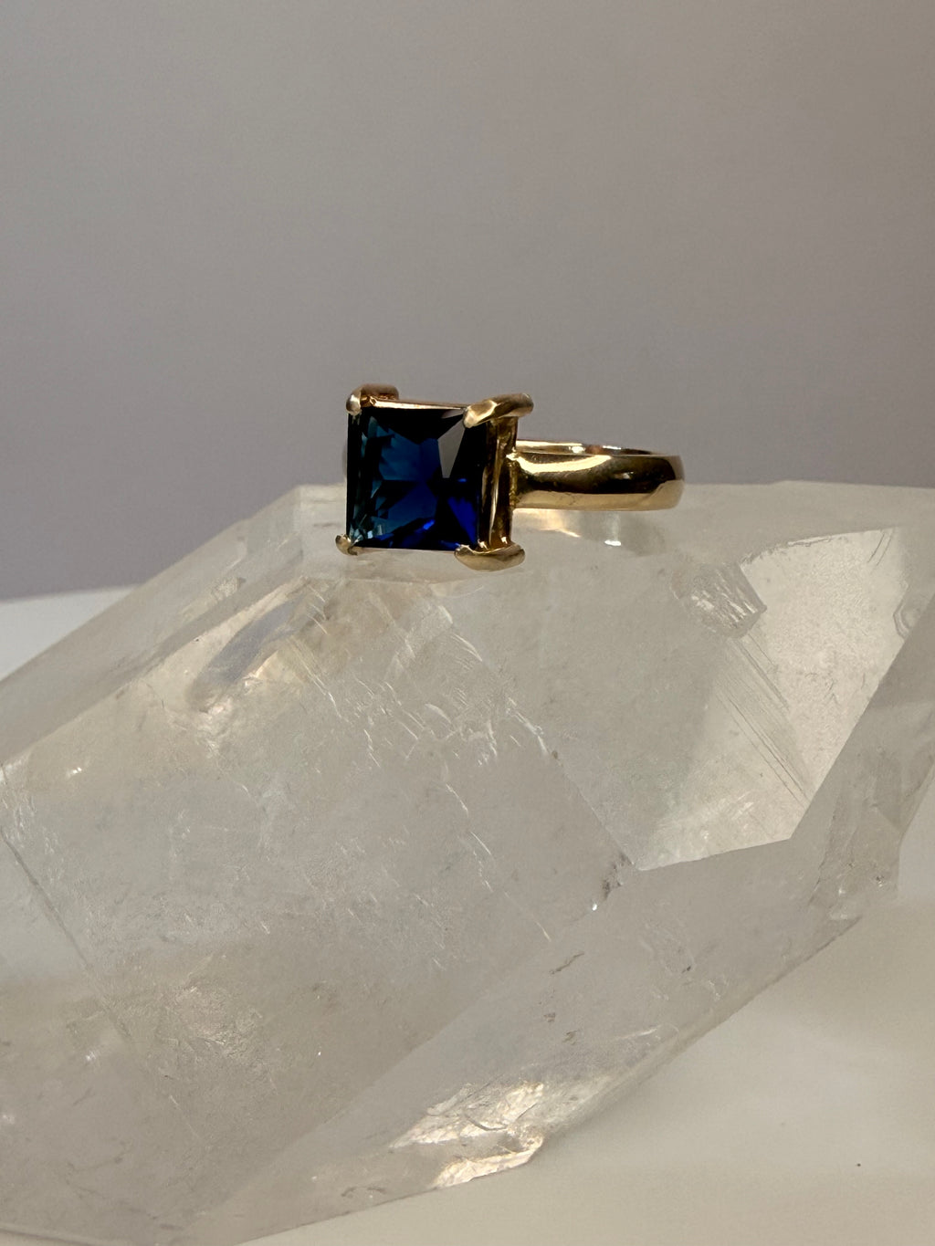 14k Yellow Gold Natural Princess Cut Sapphire Ring