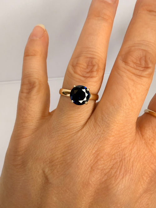 14k Solid Yellow Gold Round Blue Sapphire Ring