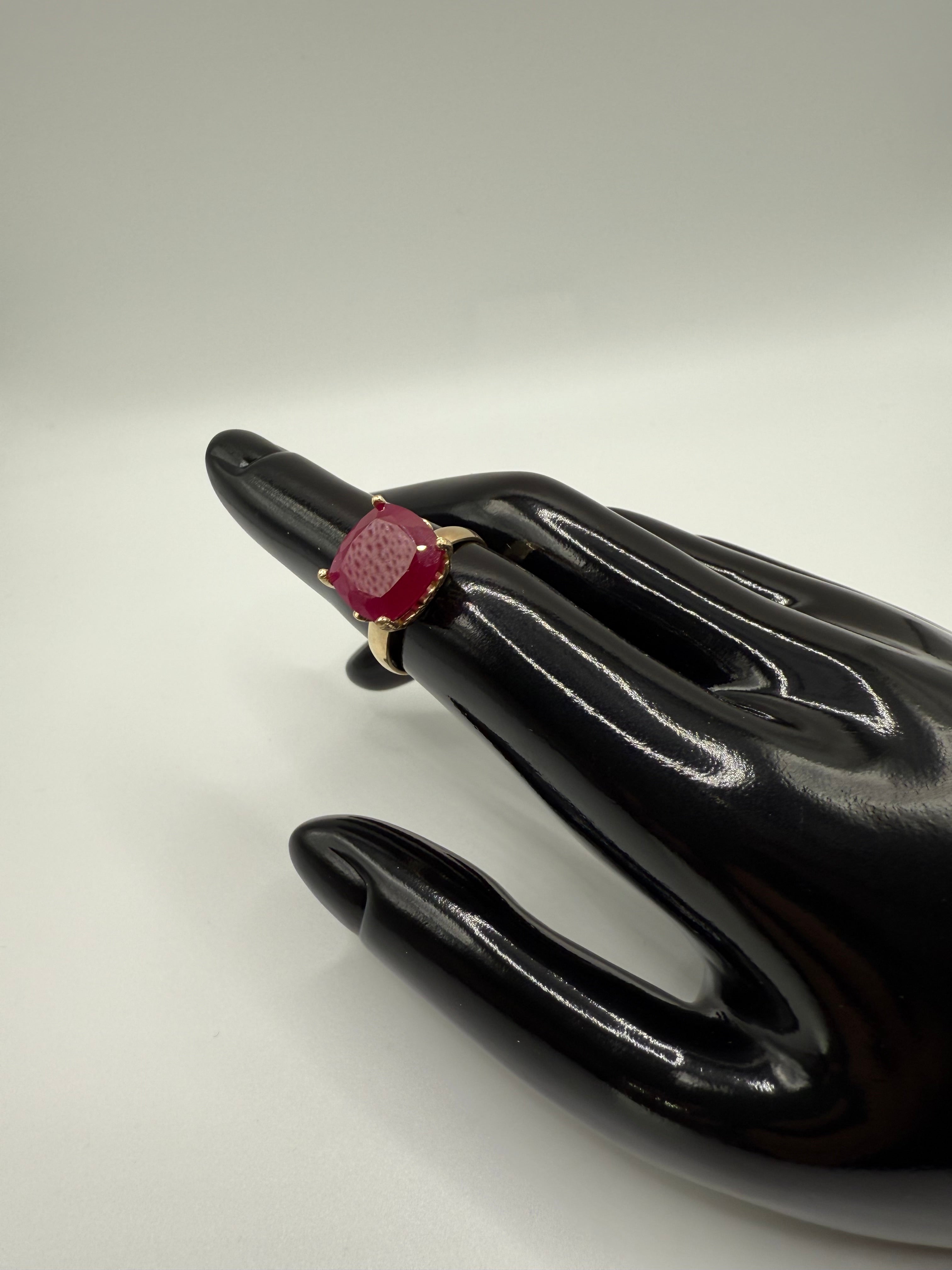 14k Yellow Gold 6ct Natural Ruby Ring