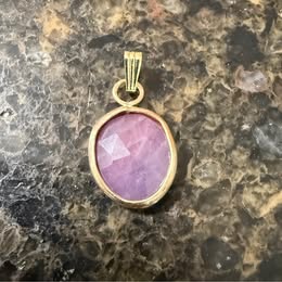 Bi Colored Sapphire Pendant - Rose cut cabochon