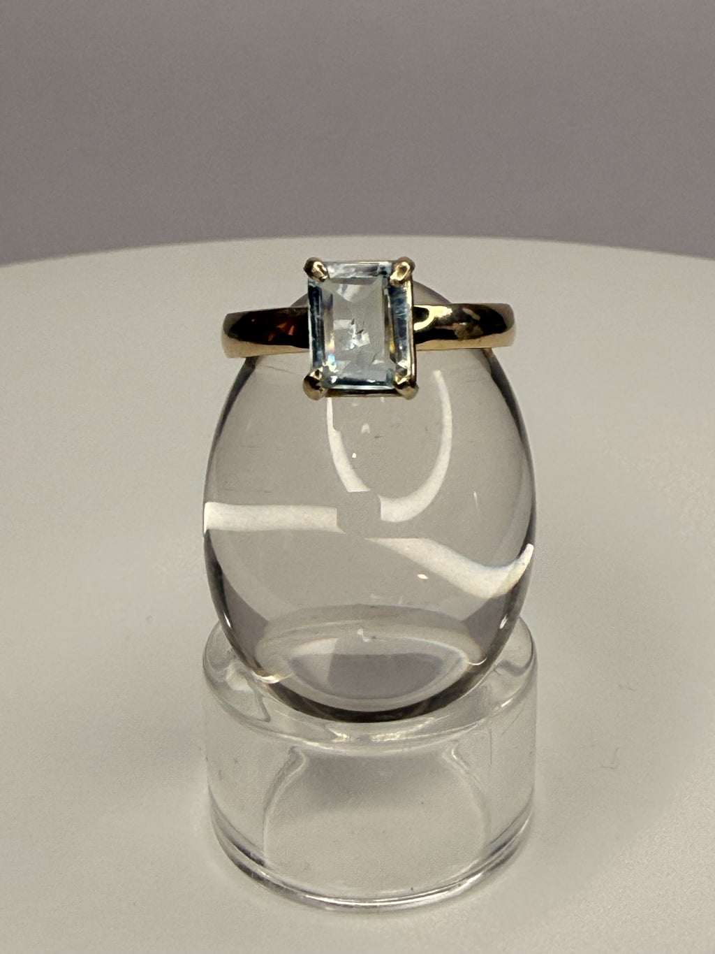 14k Yellow Gold Natural Aquamarine Ring Size 7