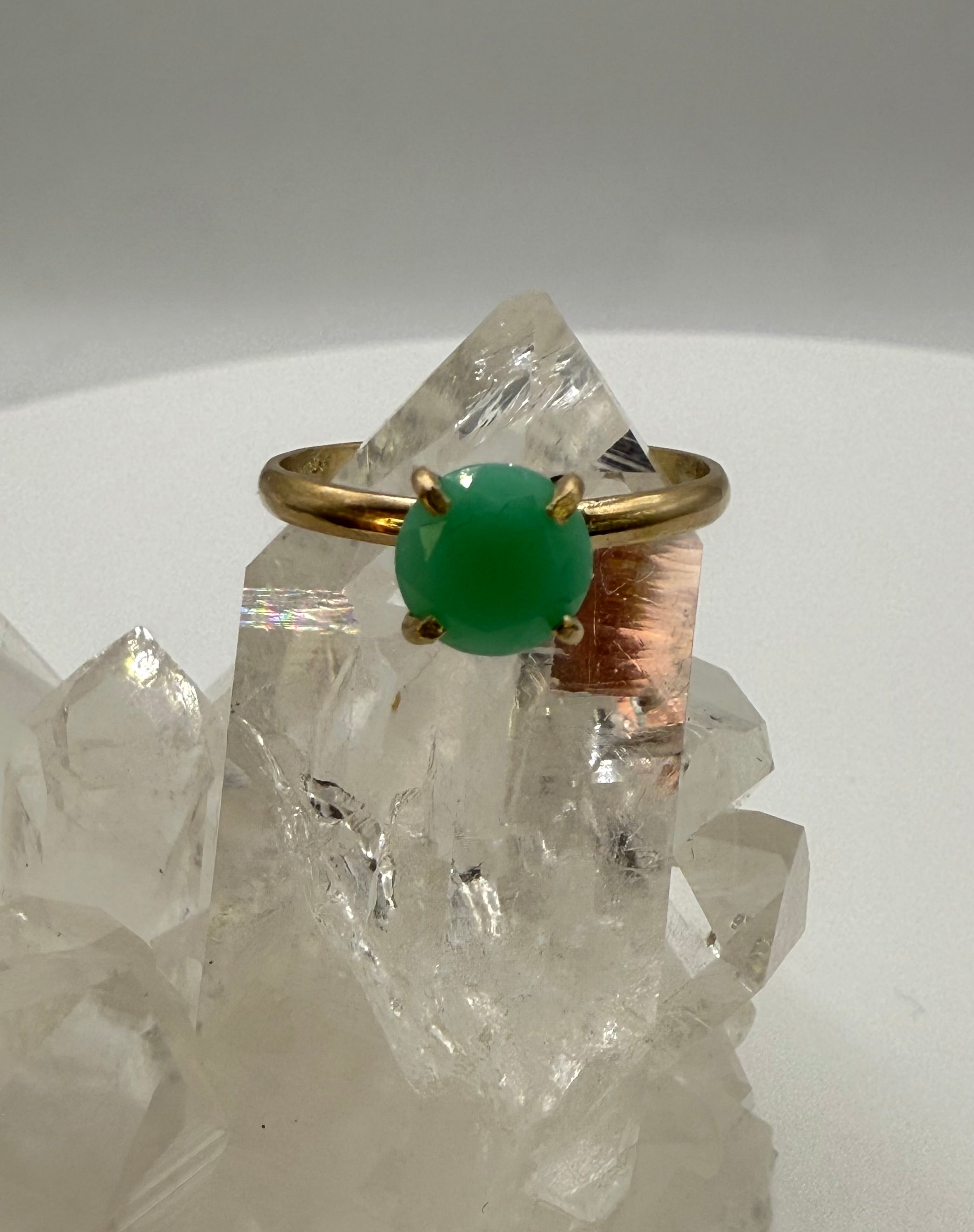 14k Yellow Gold Chrysoprase Ring