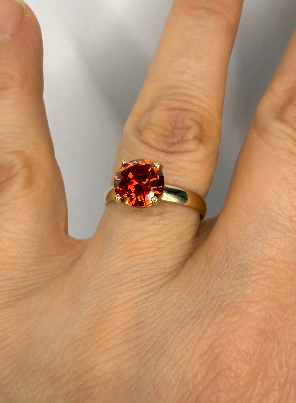 14k Yellow Gold Natural Ceylon Orange Sapphire Ring