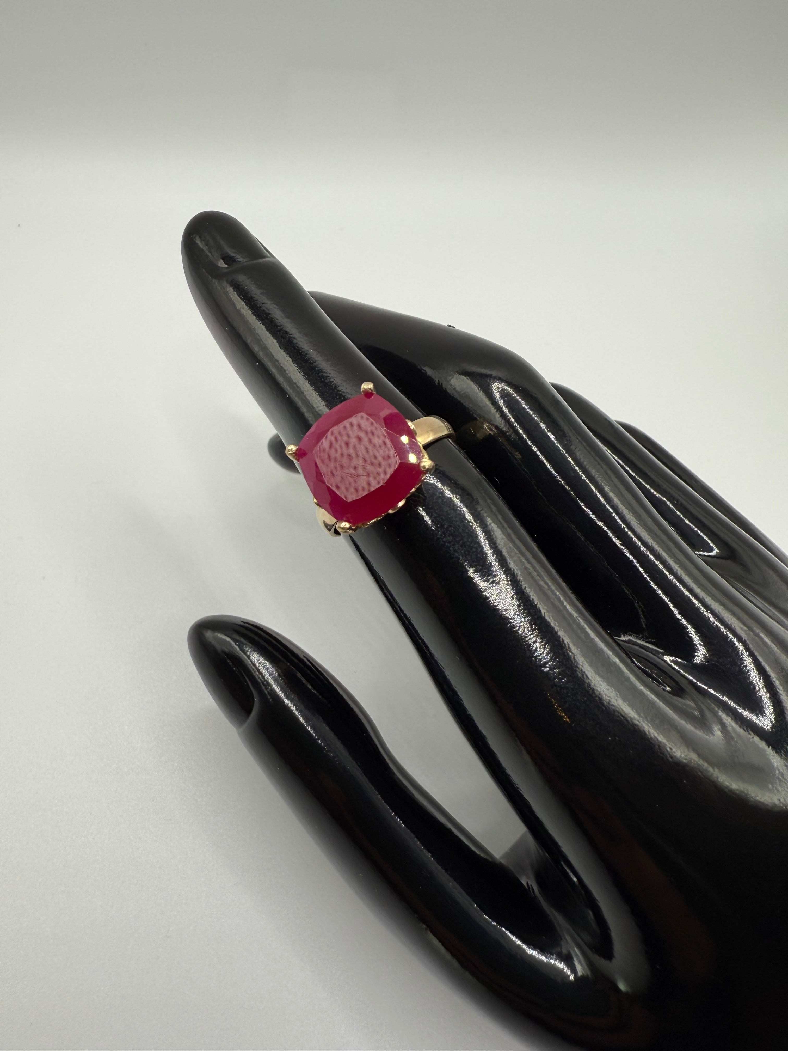 14k Yellow Gold 6ct Natural Ruby Ring