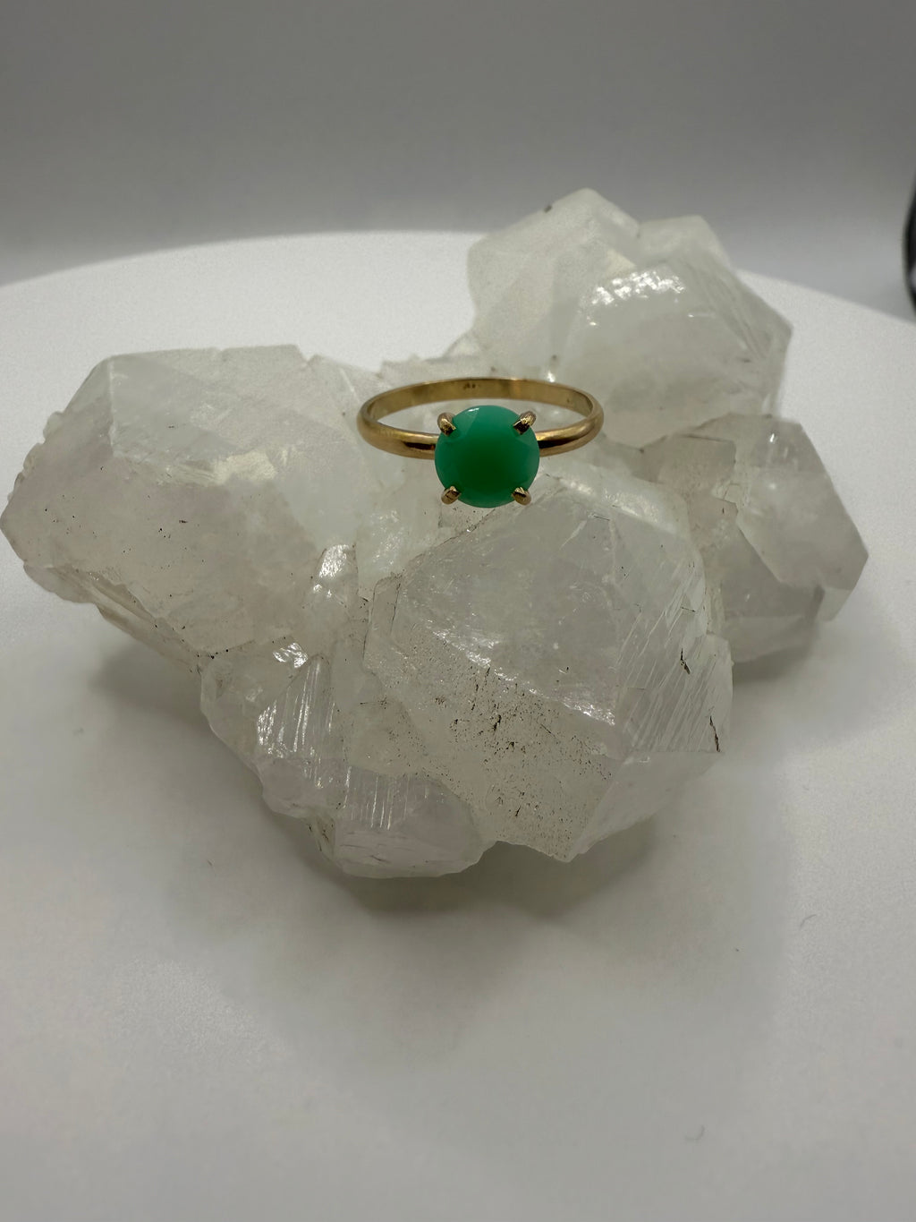 14k Yellow Gold Chrysoprase Ring
