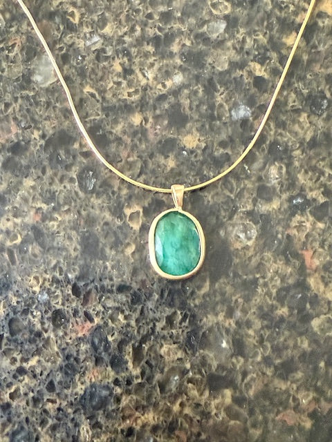 14k Yellow Gold Natural Emerald Pendant
