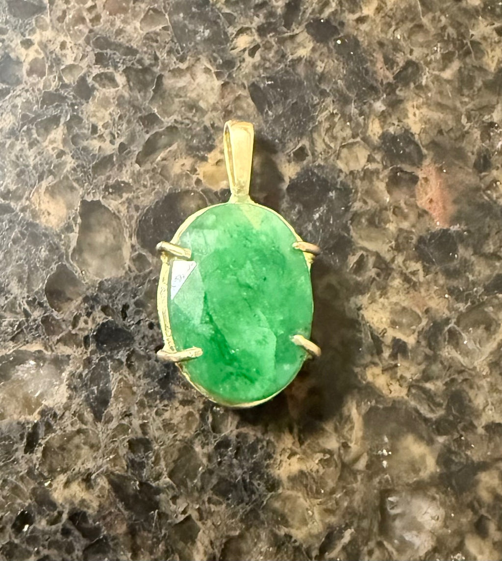 14k Yellow Gold Natural Emerald Pendant
