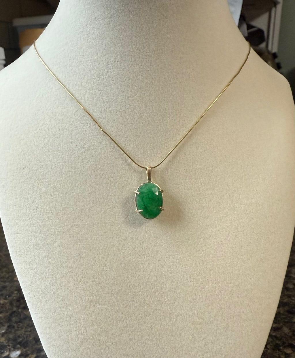 14k Yellow Gold Natural Emerald Pendant