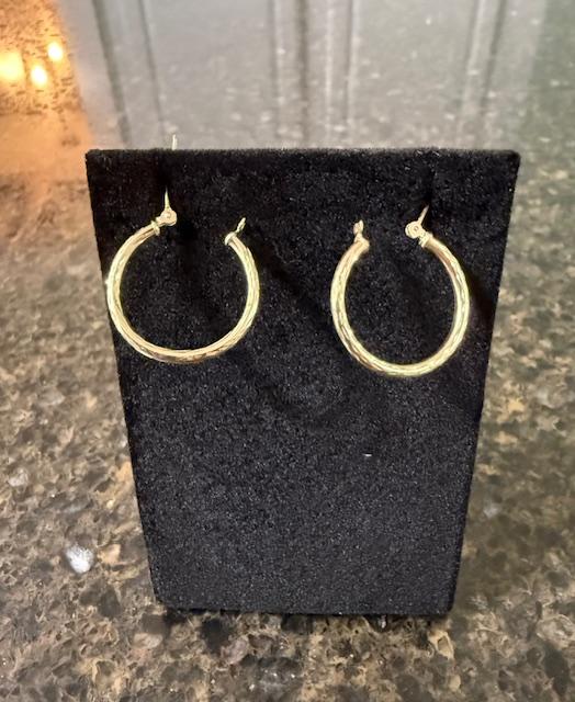 10k Gold Textured Hoop Earrings