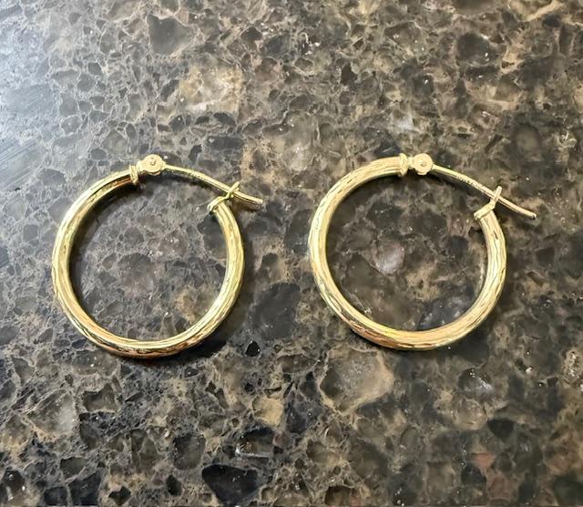 10k Gold Textured Hoop Earrings