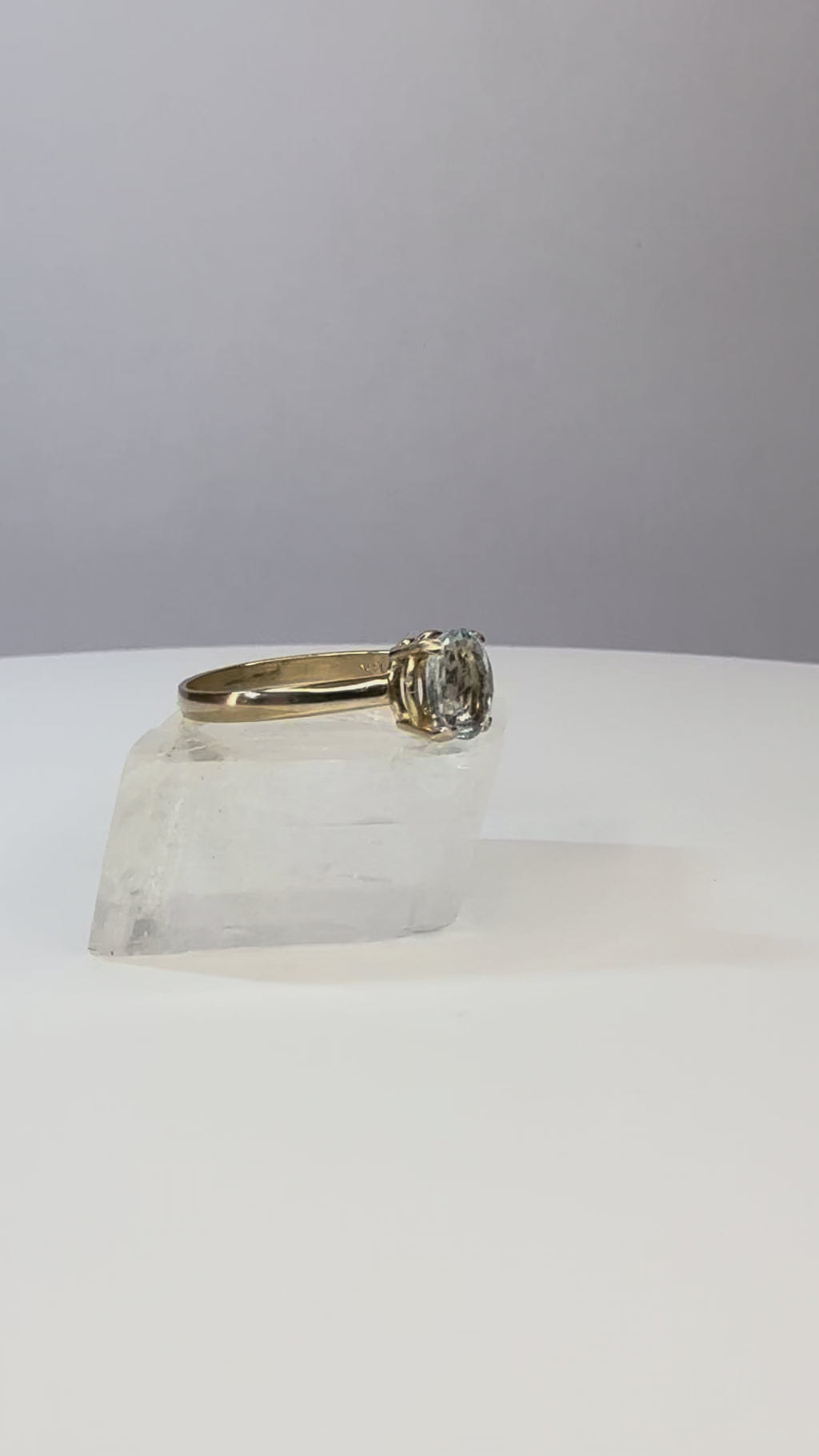 14k Yellow Gold Natural Aquamarine Ring