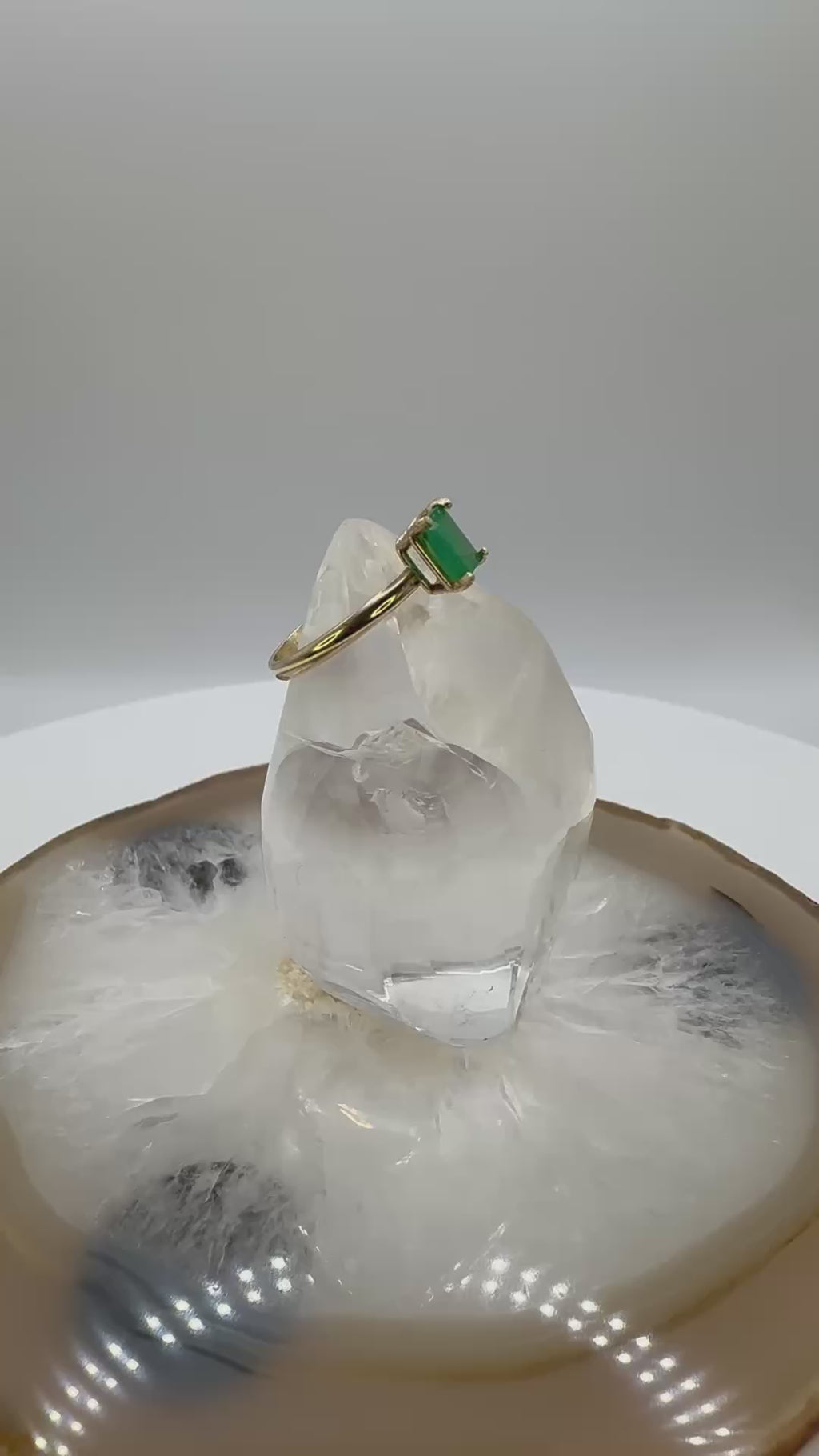 14k Yellow Gold Natural Emerald Ring.