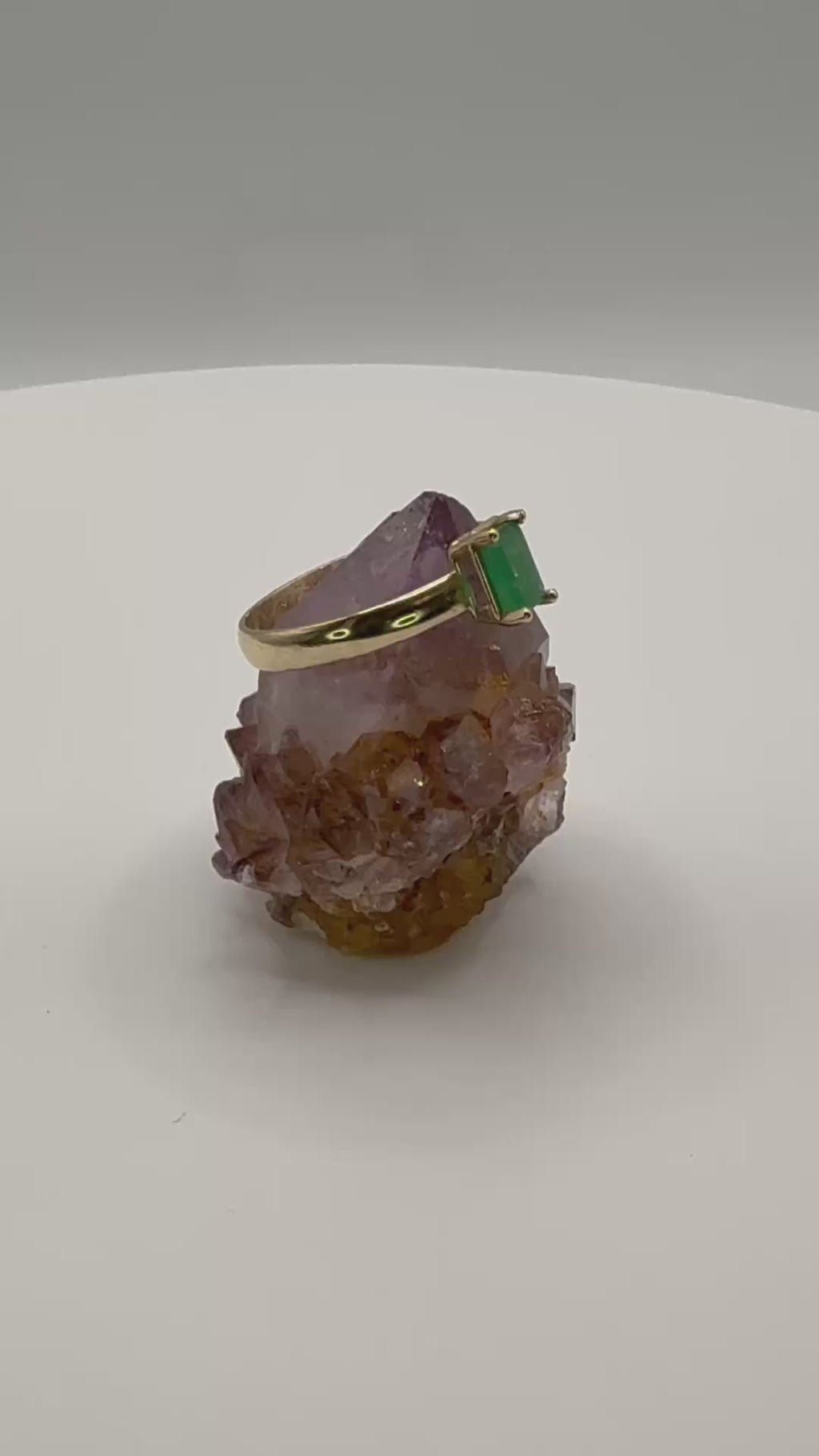 14k Yellow Gold Natural Columbian Emerald Ring