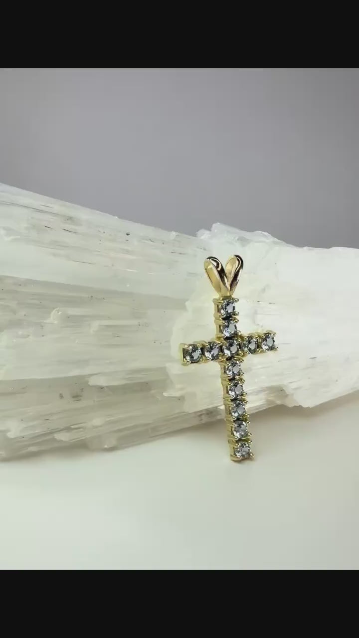 10k Yellow Gold Aquamarine Cross Pendant