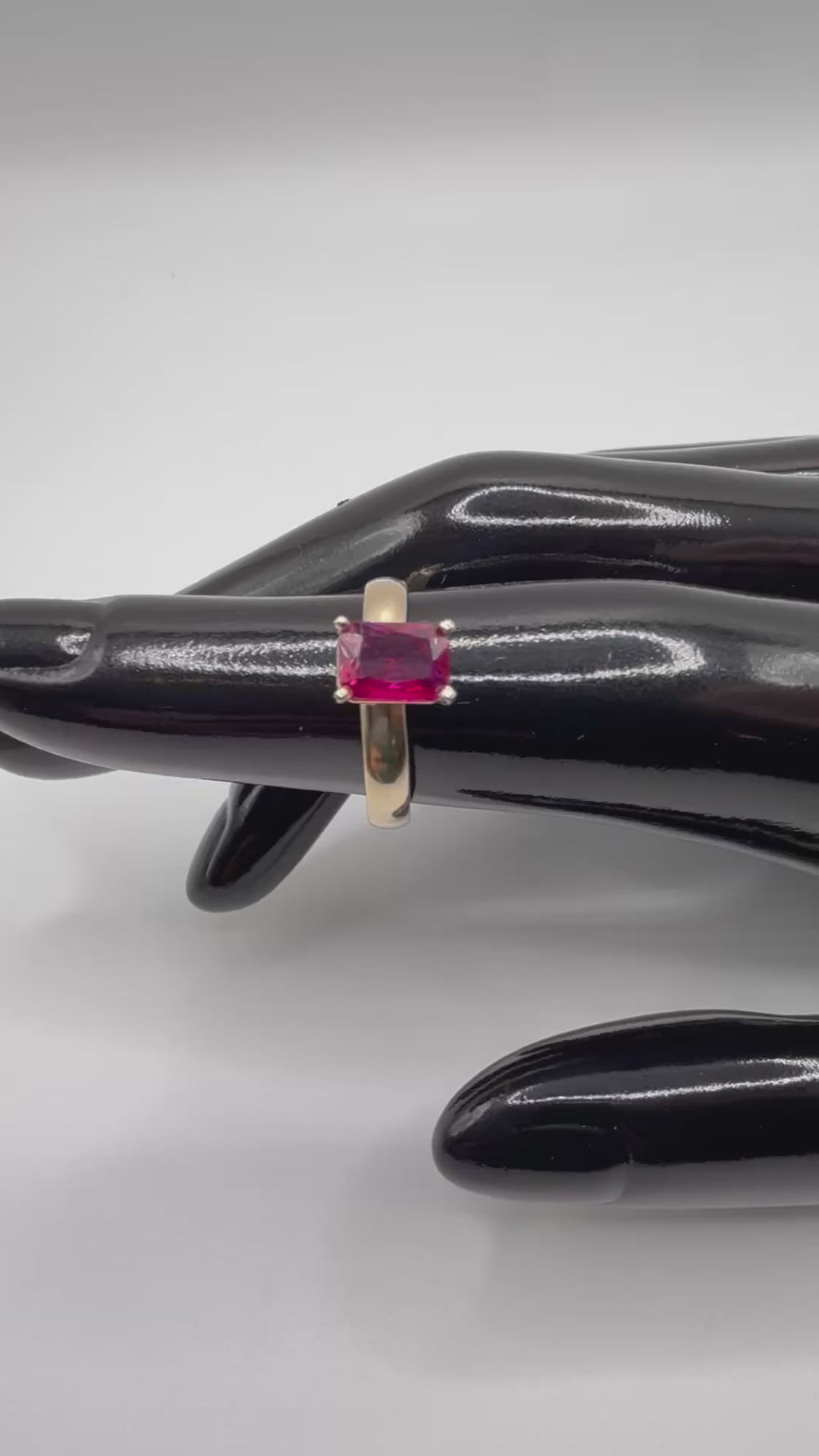 14k Yellow Gold Natural Ruby Ring