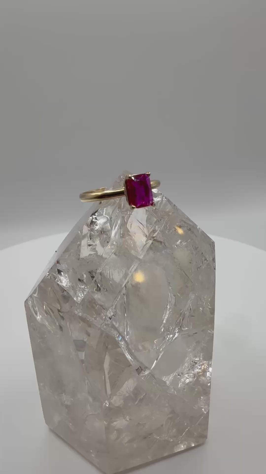14k Yellow Gold Natural Ruby Ring