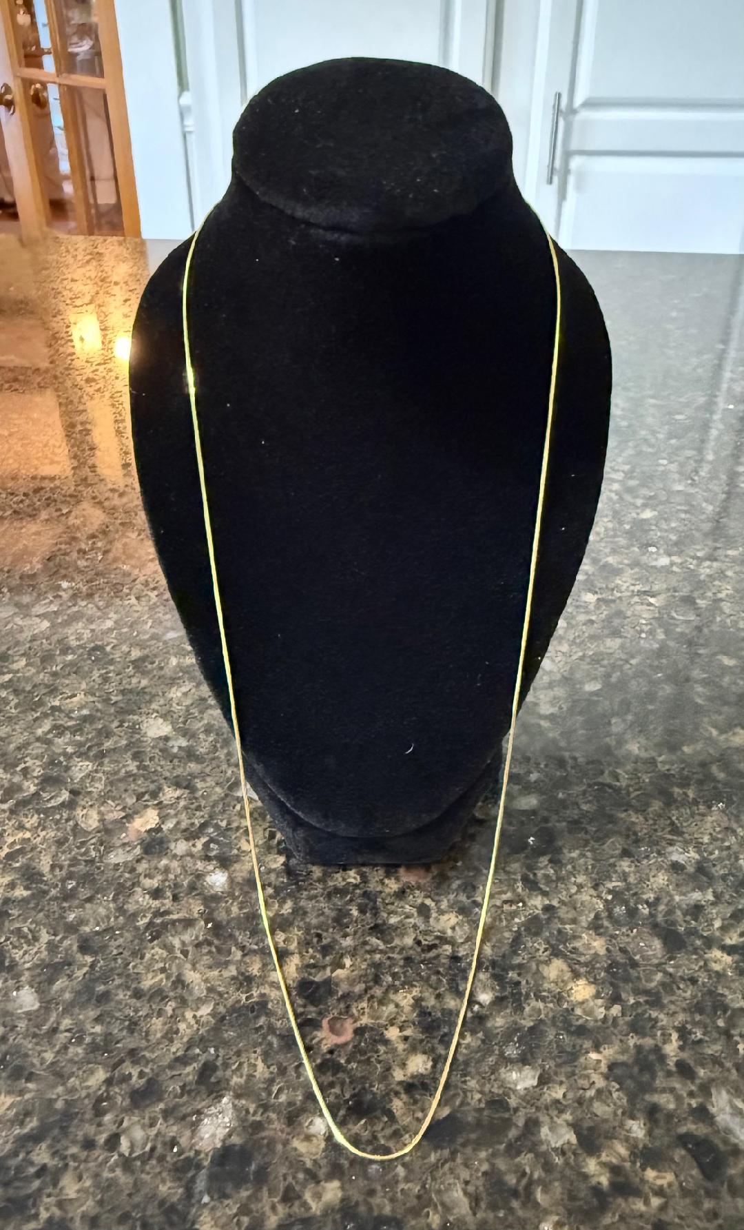 14k Seamed Snake Chain 18"
